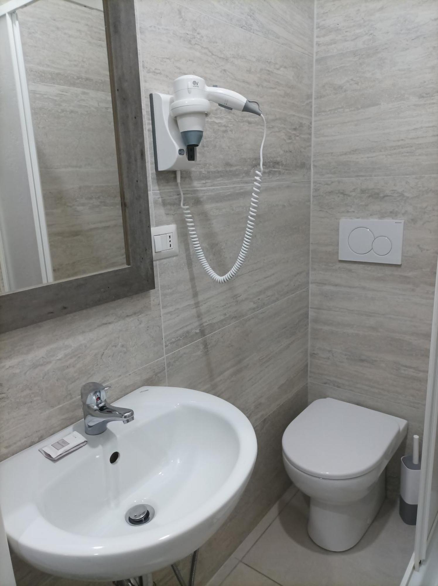 Il Sole Hotell Roma Eksteriør bilde